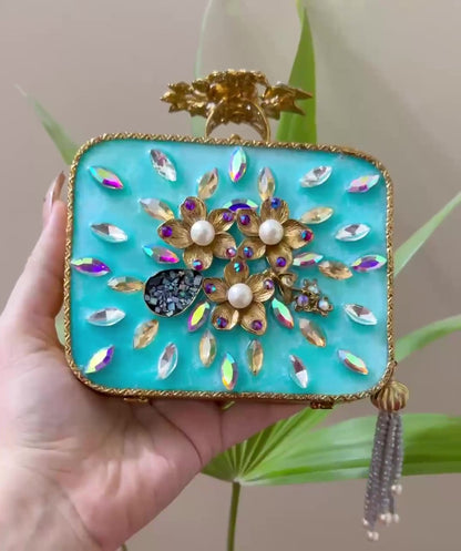 Turkish Style Luxury Handcrafted Clutch – Floral Embellished Square Bag with Beaded Tassel