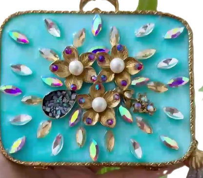 Turkish Style Luxury Handcrafted Clutch – Floral Embellished Square Bag with Beaded Tassel