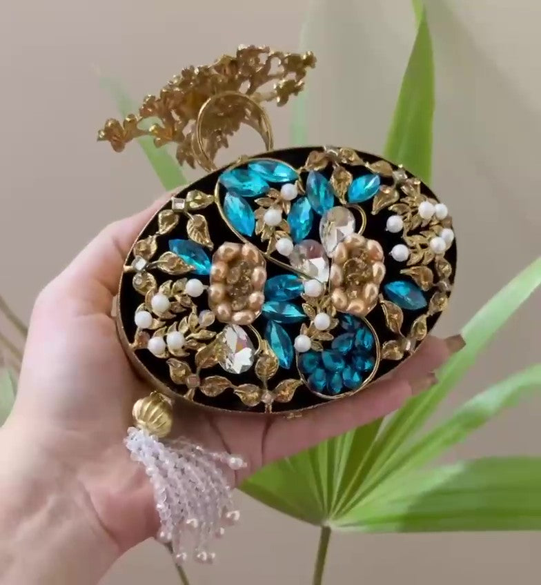 Turkish Handmade Crystal Clutch Bag for Women – Elegant Evening Purse with Tassel, Gift-Ready Luxury Bag for Weddings &amp; Parties