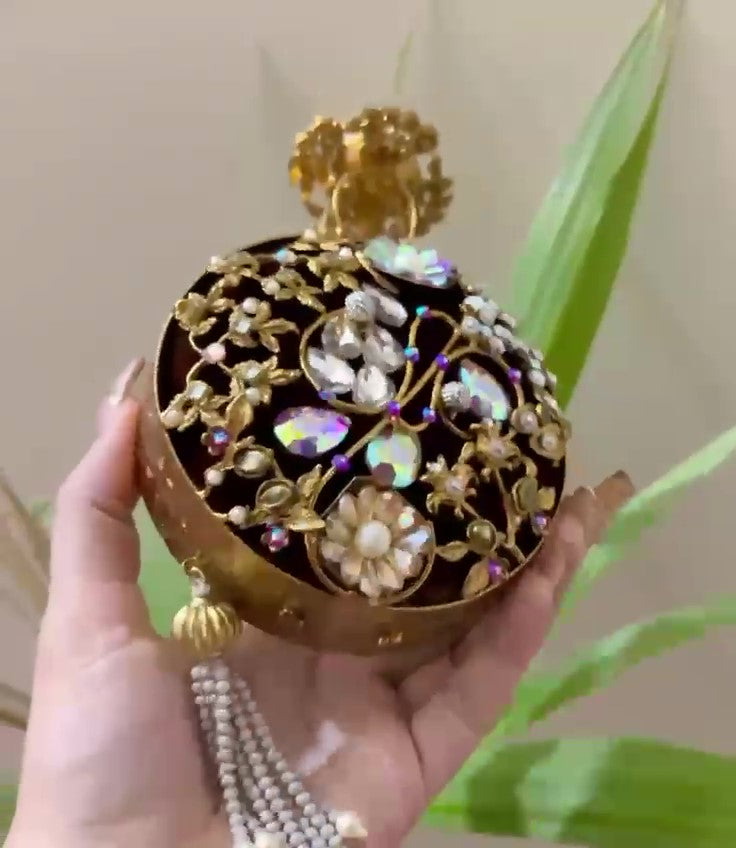 Authentic Turkish Craftsmanship for Women-Compact & Functional-Elegant Evening Purse with Beaded Tassel | Luxury Gift-Ready Bag for Weddings, Parties & Events