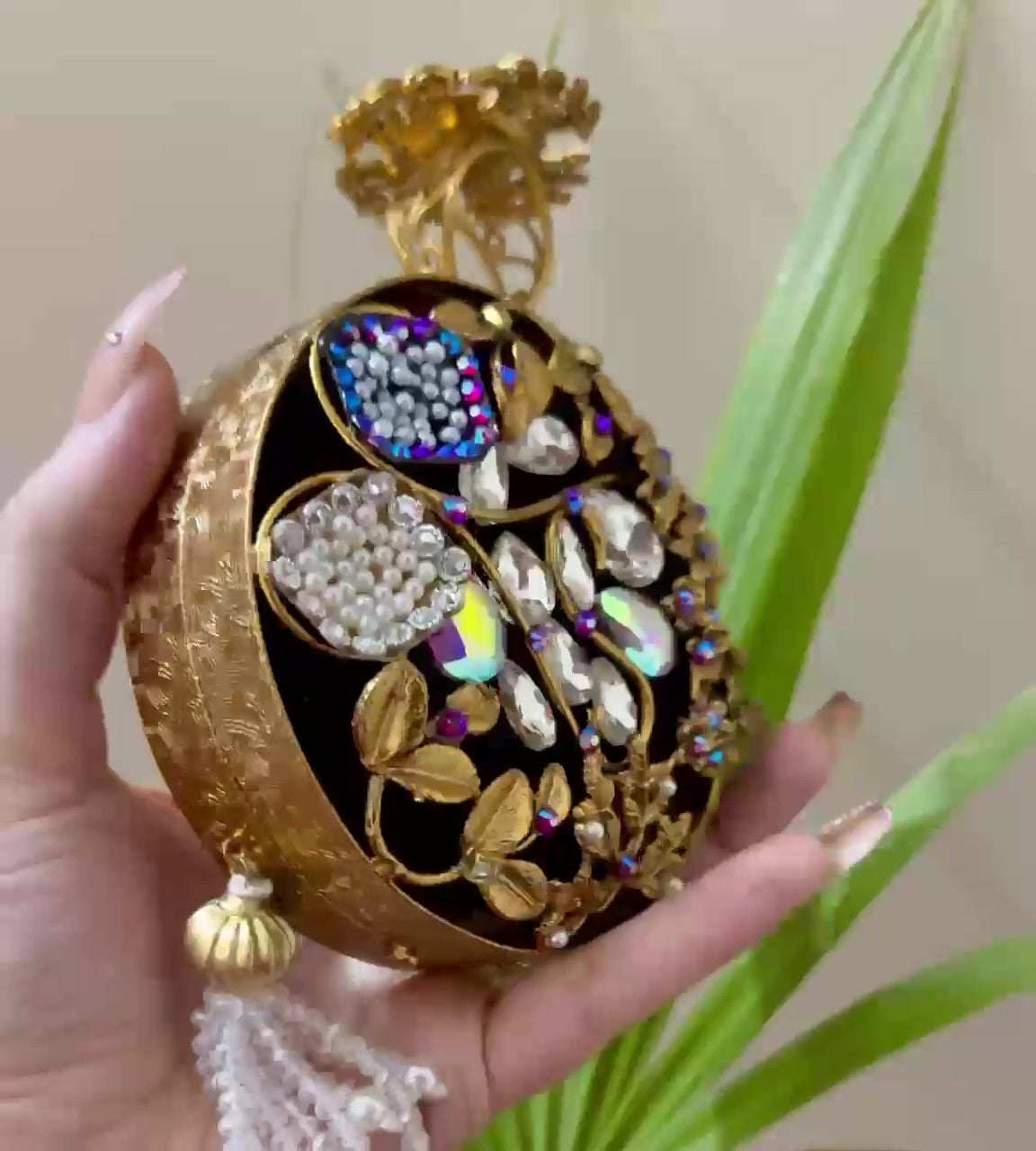 Turkish Handmade Women’s Clutch Bag – Luxury Crystal Purse with Tassel, Elegant Gift for Wedding, Evening & Special Events