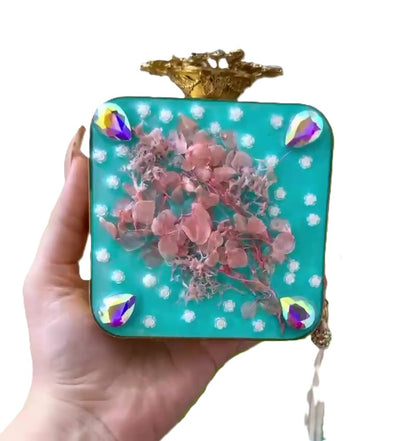 Turkish Handmade Crystal Clutch Bag for Women – Elegant Evening Purse with Tassel, Gift-Ready Luxury Bag for Weddings &amp; Parties